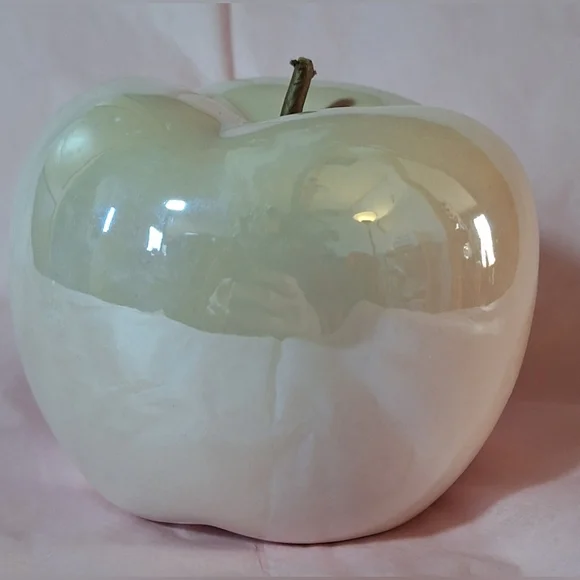 IRIDESCENT CERAMIC APPLE - Picture 3 of 7